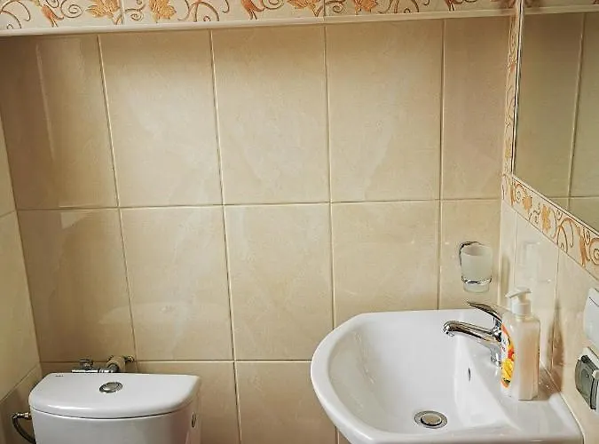 Przy Stoku Wilcza * קרפאז'